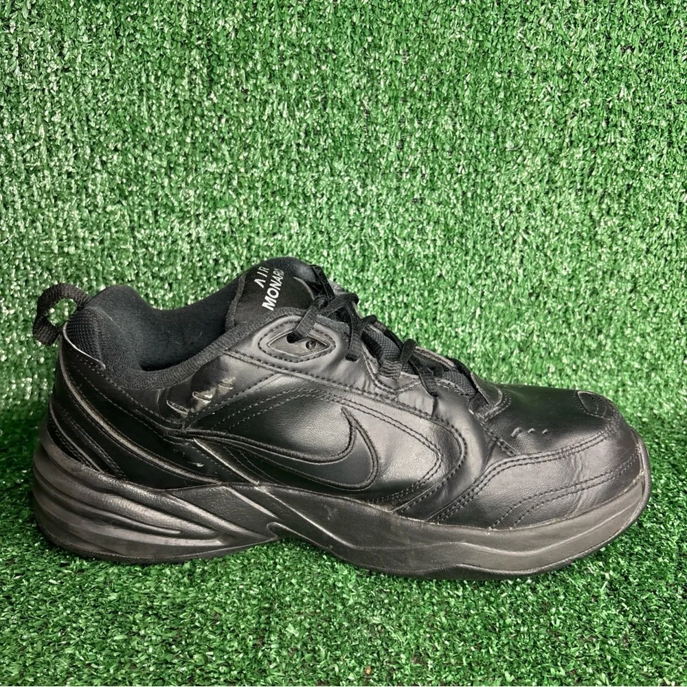 Nike Air Monarch IV Mens 9.5 Wide Dad Shoes Triple Black Lace Up‎ Sneaker